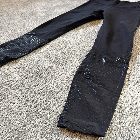 High Waisted TLF Compression Leggings - Picture 4 of 6